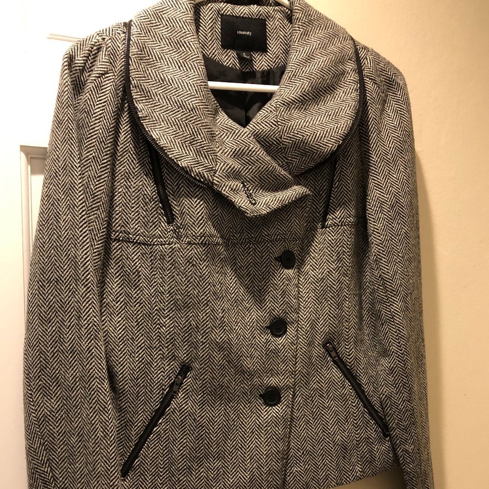 Women's black and white herringbone blazer